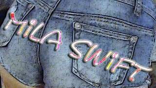 Mila Swift, transexual rubia con una polla enorme