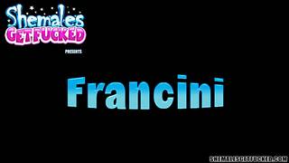 Tranny Francini chupando cada gota de lo que salga