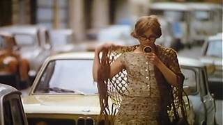 Película vintage en francés que nos recuerda el pasado Película vintage en francés que nos recuerda el pasado