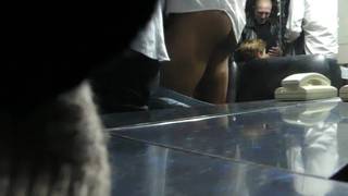 Zorra madura es bien follada en la sex shop Zorra madura es bien follada en la sex shop