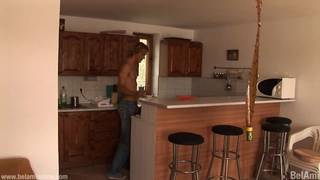 Troy y Leon quieren ponerse a luchar desnudos y follarse luego