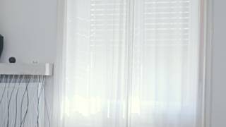 La primera vez con otra mujer para esta chica tímida