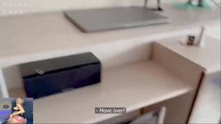 A esta morena con un tatuaje en el culo le encanta el sexo