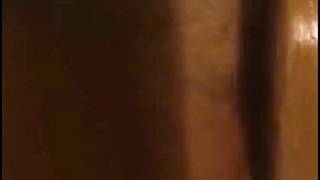 Se masturba y me envía el vídeo para que me haga una buena paja