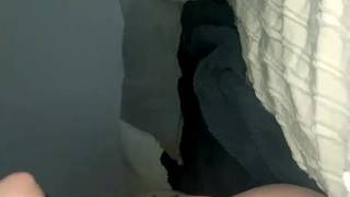 Pareja en celo follando en la posición del perrito Pareja en celo follando en la posición del perrito
