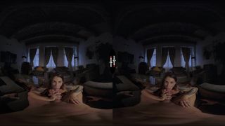 Medusa se excita al mamar un pene y lo hace bien en Realidad Virtual