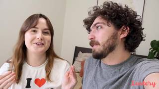 La Gordita Asteria chupa el pene de su amigo y folla en un casting POV La Gordita Asteria chupa el pene de su amigo y folla en un casting POV