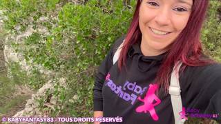 La francesa se calienta cuando pasea con este chico y se la folla