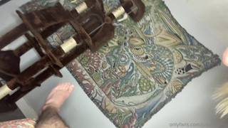 Chica rubia grabada por su boyfriend chupando su polla en un encuentro