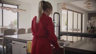 Son demasiado sensuales Cadence Lux y Scarlett Sage al follarse así