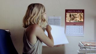 Todos los meses del calendario ella sueña con ser muy bien follada!